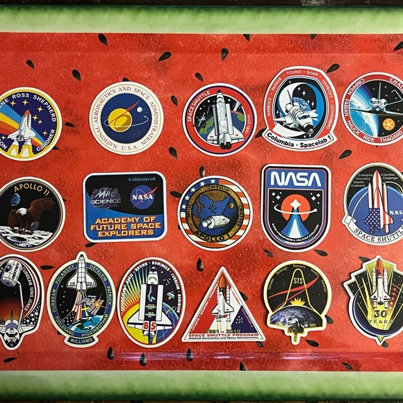 Vibrant Sticker Collection - Picture 6 of 16